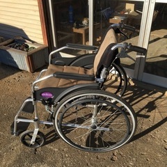 カドクラ　車椅子