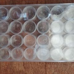 ビーズケース　中　9セット　値下げの画像