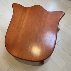【お取引先決定しました】折りたたみ式　テーブルの画像