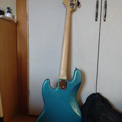 エレキベース　BACCHUSの画像