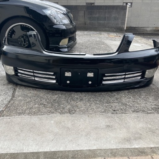 18クラウン前期バンパーリップ付き