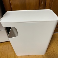 山崎実業　TOWERシリーズ　サイドテーブル&ゴミ箱