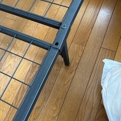 ベッドの画像