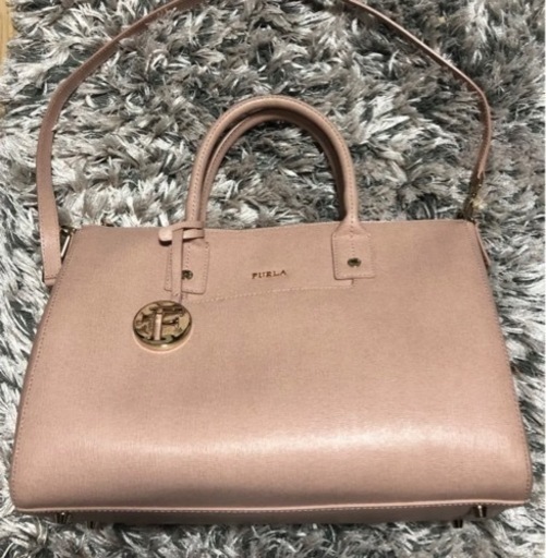 フルラ　FURLA バッグ