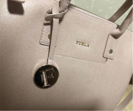 フルラ　FURLA バッグ