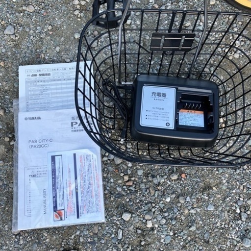 まっさらなヤマハ　パスシティC　紺　PA20CC　22年9月購入　乗った形跡ありません。