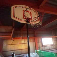 バスケットゴールの画像