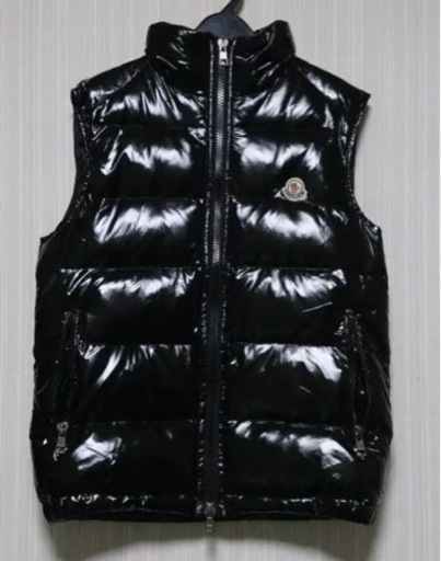 モンクレールベストダウン