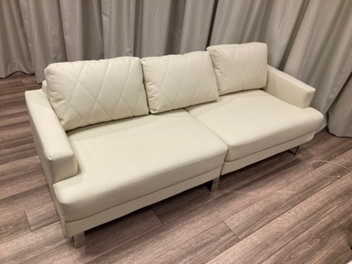 LOWYA 3人がけソファ　定価50000円