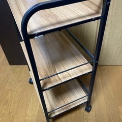 ラック 三段キャスター付きの画像