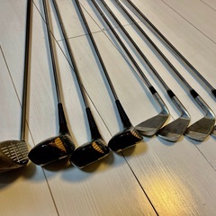 ゴルフクラブ８本セットBridgestoneの画像