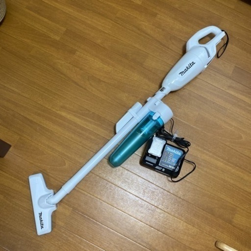 マキタ スティッククリーナー　掃除機