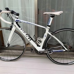 GIANTジャイアントDefycomposite フルカーボンフレーム