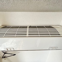 HITACHI エアコン RAS-AJ25J(W) 白くまくんの画像