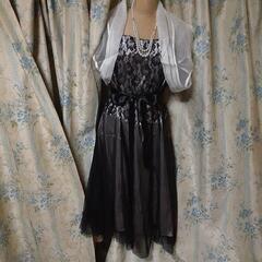 9号　ドレスとボレロ付き未使用品