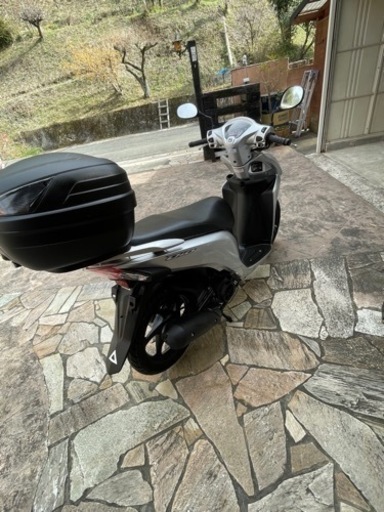 ホンダ　DIO110  JF58　配送可　上質　ディオ110　ワンオーナー　まるで新車　リアボックス付き　2019年式　低走行　県内無料配送　