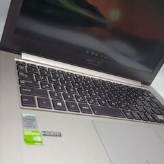 美品Asusノートパソコン i5（中古）8GBのメモリ、SSD128GBの画像