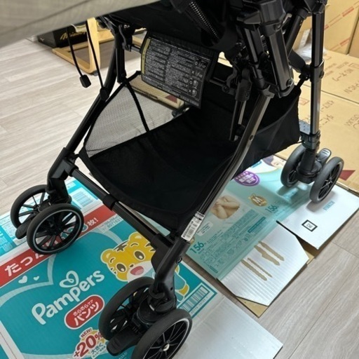 【受け渡し決定しました】コンビ  スゴカル α 4キャス compact エッグショック