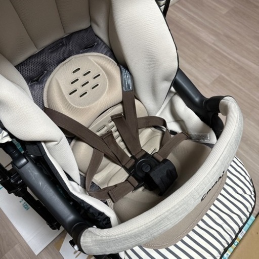 【受け渡し決定しました】コンビ  スゴカル α 4キャス compact エッグショック