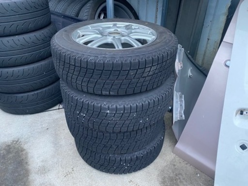 スタッドレスタイヤ&ホイールセット一台分　デミオ・ヴィッツ・ヤリス等　コンパクトカーに