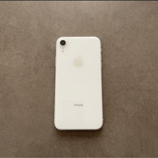 iPhoneXR ホワイト