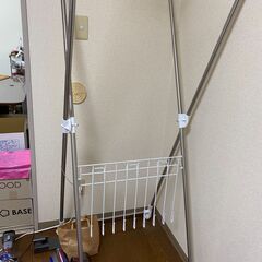 室内物干し竿？
