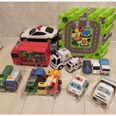おもちゃセット　車　パトカー　トミカなど
