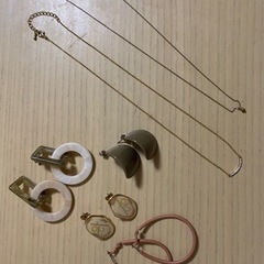 アクセサリー、ヘアアクセサリーセットの画像