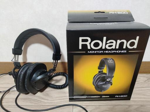Rolandのヘッドホン