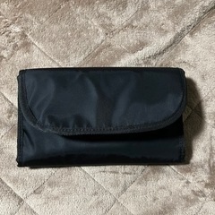 サコッシュ クラッチバッグ 2WAY マザーズバッグ オムツ替えシートの画像