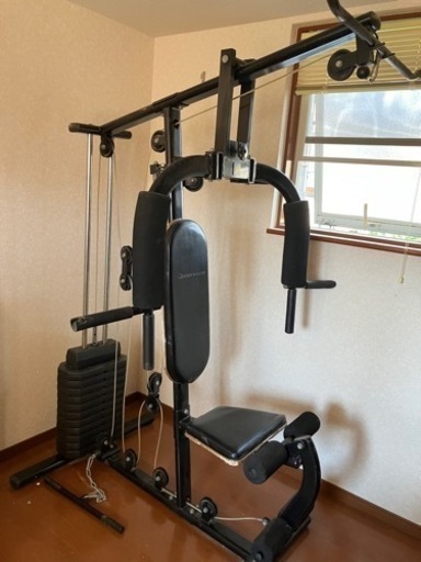 ボディーメーカー　筋トレマシーン