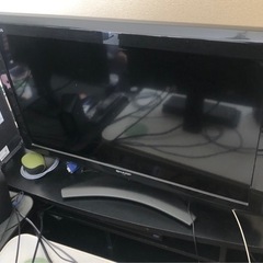 SHARP液晶テレビ（32インチ）＋テレビ台【取引完了】