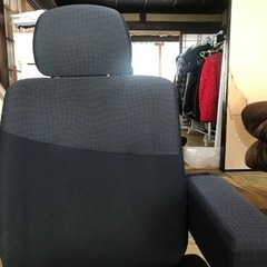 ☆ダイハツ ムーヴ  L175S後期型　F運転席シート中古品☆の画像