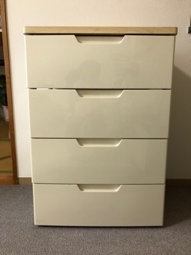 プラスチックチェスト幅56cm奥行41cm高さ80cm2個