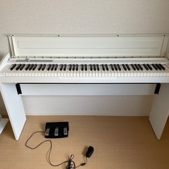 電子ピアノの画像