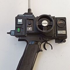 タミヤ電動ラジコンカー一式（すぐに遊べます）の画像