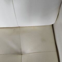 白いソファー　【お話し中】の画像