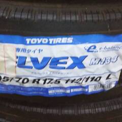 【お値下げしました‼️】2006年12月製造 195/70R17.5 112/110L LT TOYO DELVEX M134 夏タイヤ トラック 4本セット 【未使用】の画像