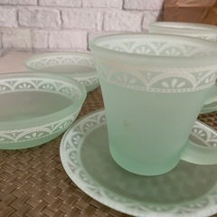 来客用に…お家カフェ  オシャレなｶｯﾌﾟｿｰｻｰ＆器セットの画像