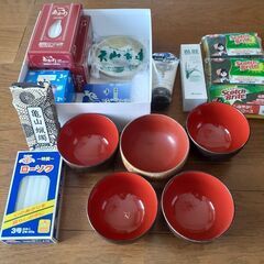 生活グッズ、お線香セット差し上げます。