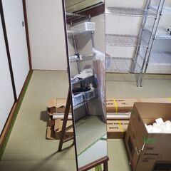スタンドミラー　茶色　木製　25cmX150cm　都内　引き取り...