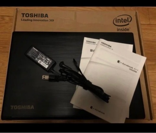 美品　東芝　dynabook ノートパソコン