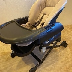 コンビ　ベビーチェアの画像