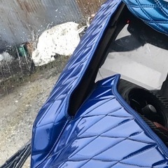 トラック用品　レザーキルト ダッシュマット 日野17プロフィア H29.4月〜　トレイ分割の画像