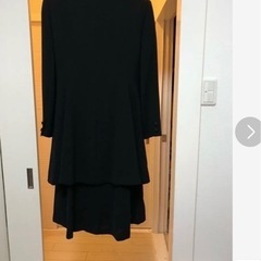 フォーマルスーツ　9号　15.000円の画像