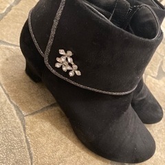 ショートブーツの画像