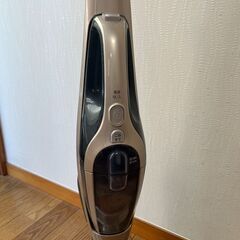 [無料] 中古コードレス掃除機譲ります！の画像