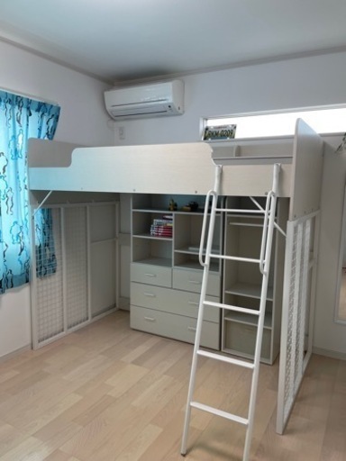 ニトリシステムベッド★入学祝い　（机無し）