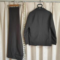 【1,000円】【2/8受付終了】ユニクロスーツ 上下セットの画像