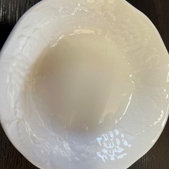 ウェッジウッド 内側フルーツ彫りデザイン